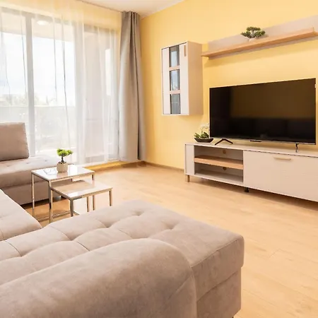 Jasmine 1 Bedroom With Free Parking Апартамент