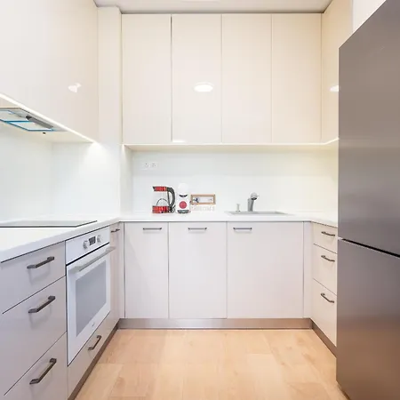 Jasmine 1 Bedroom With Free Parking *